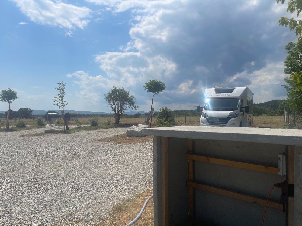 Aire camping-car  Malataverne (26780) - Photo 2
